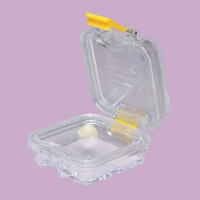 Wonderclasp Pillow Crown Box - Plastic Crown Box used for transportation of restorations